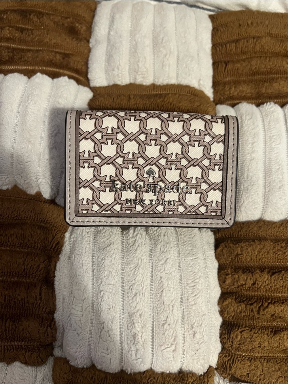 Kate Spade Micro Trifold Wallet Spade Link in White Multi NWTS!